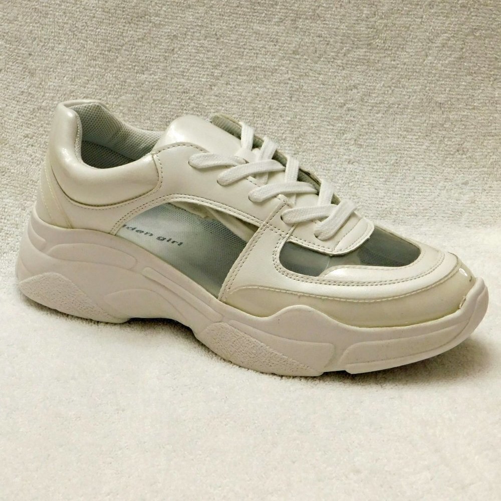 𝅺W367 Madden Girl Clarity Vinyl Sneakers 7 M
